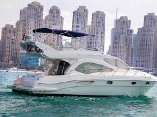 LUXURY YACHT RENTAL IN DUBAI - EXPLORE YACHTS IN DUBAI MARINA