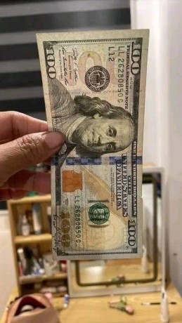 buy-undetectable-counterfeit-banknotes-big-1