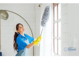 What are the key services included in office cleaning packages in Brisbane?