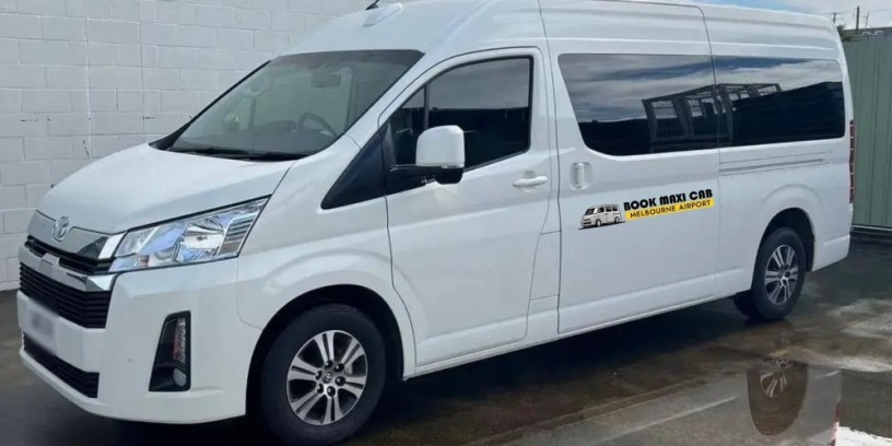 maxi-cab-melbourne-ride-with-a-group-big-0