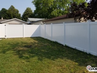 Privacy Vinyl Fence: The Perfect Solution for Seclusion