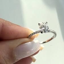 design-my-engagement-ring-big-0