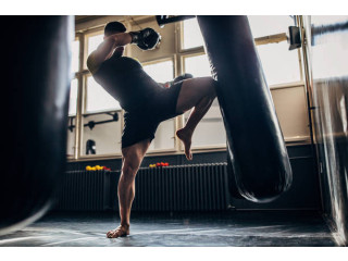 Unleash Your Inner Fighter with Kickboxing in Brampton!