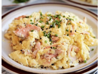 Delicious Smoked Salmon And Scrambeled Eggs Recipe