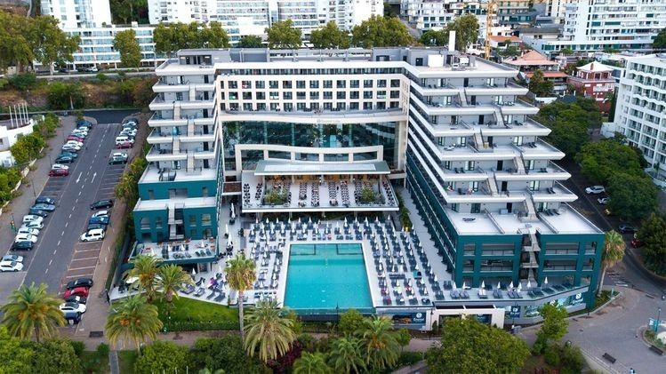 4-star-enotel-lido-madeira-hotel-big-3