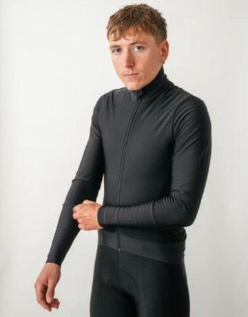 ride-in-style-and-comfort-with-spatzwear-cycling-clothing-for-men-big-0