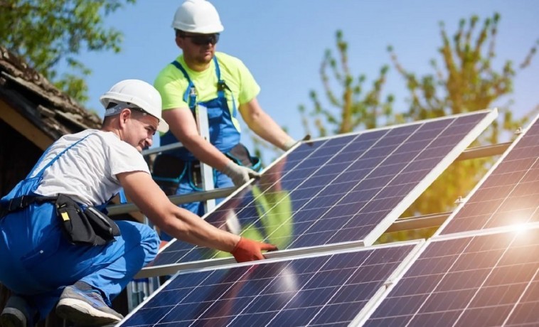 expert-solar-panel-installation-in-solihull-cost-effective-solutions-for-homes-businesses-big-0