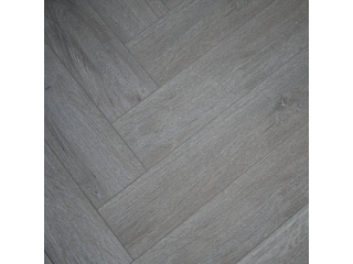Get Herringbone Engineered Oak Flooring Online in UK