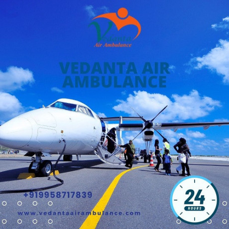 use-vedanta-air-ambulance-service-in-varanasi-for-the-advanced-medical-services-big-0