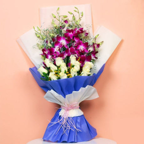 online-flower-delivery-in-faridabad-on-same-day-and-midnight-from-oyegifts-big-1