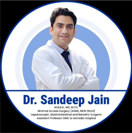 best-bariatric-surgeon-in-bhopal-dr-sandeep-jain-big-1