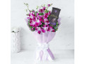 send-flowers-to-kolkata-from-oyegifts-with-best-deals-small-1