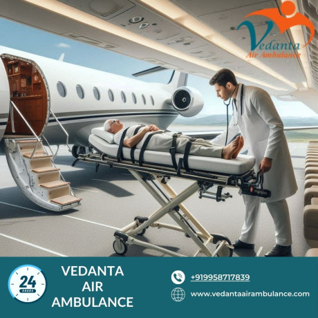 with-quick-patient-transfer-hire-vedanta-air-ambulance-service-in-jamshedpur-big-0