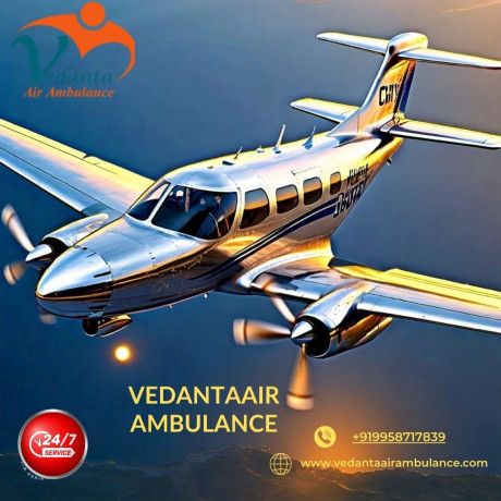 with-life-saving-healthcare-team-book-vedanta-air-ambulance-service-in-bangalore-big-0