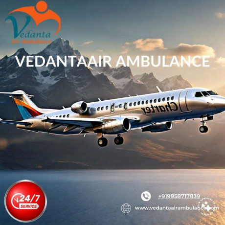 with-updated-medical-machines-hire-vedanta-air-ambulance-service-in-gorakhpur-big-0