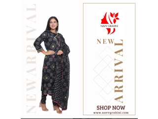 Make every day a fresh and vibrant celebration of fashion with our floral kurta collections.