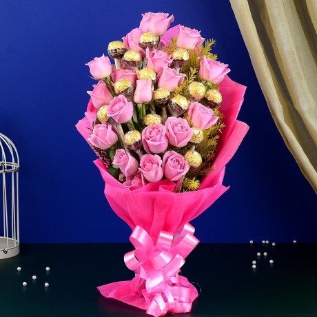 buy-and-send-flowers-and-chocolates-bouquet-to-india-from-oyegifts-big-0