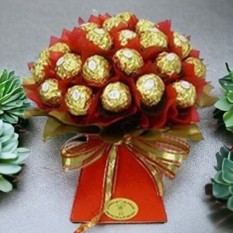 order-flower-chocolate-bouquet-for-him-and-her-from-oyegifts-big-0