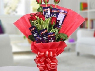 Online Flower Bouquet Delivery in Kolkata from OyeGifts with Cheap Price