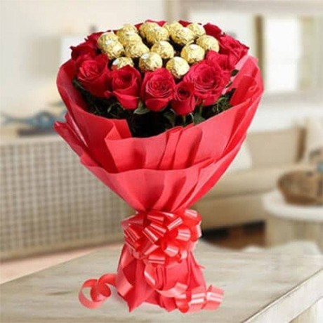 same-day-flower-delivery-in-panchkula-from-oyegifts-big-2