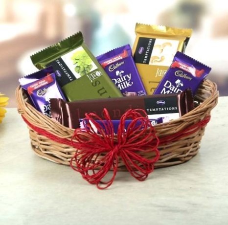 send-chocolates-to-amritsar-online-on-same-day-delivery-from-oyegifts-big-1