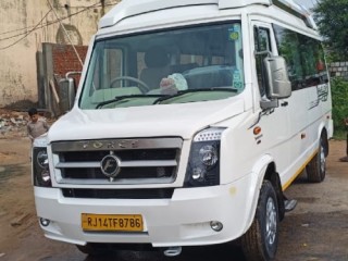 Force Urbania Rental in Jaipur - Book 9, 12, 15, 17 Seater