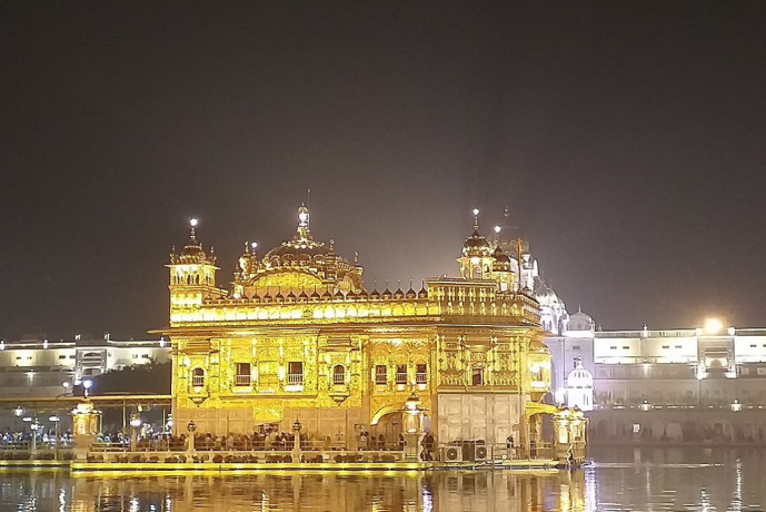 golden-triangle-tour-with-amritsar-big-0