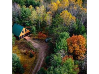 Tranquil Escapes: Cabin Rentals in Upper Peninsula Michigan