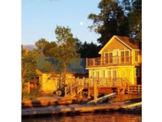 Charming Upper Peninsula Vacation Homes Available Now!