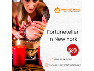 Fortuneteller in New York