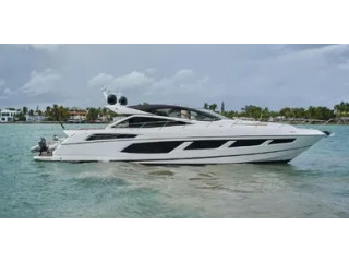 Yacht in Bahamas: Lavish Voyage with Bonaparte Yacht