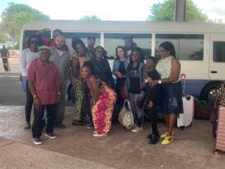 Affordable and Comfortable Group Bahamas Transportation