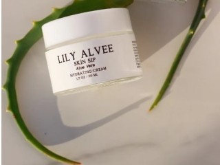 Aloe vera moisturizer for face