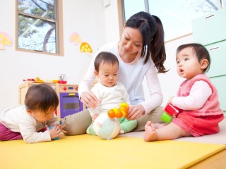 Why Choose Montessori Infant Care Near Me for Your Child?