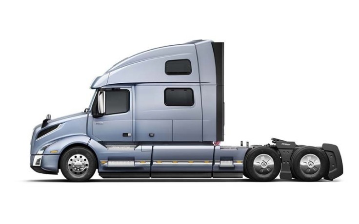 discover-superior-performance-with-new-semi-trucks-big-1