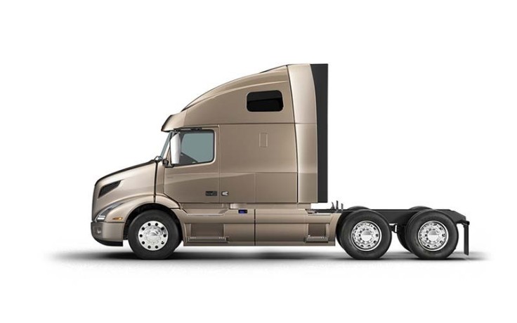 discover-superior-performance-with-new-semi-trucks-big-2