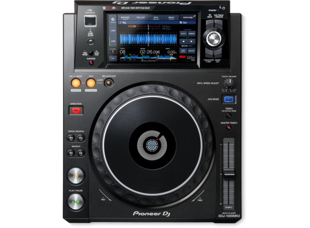 pioneer-cdj-2000nxs2-multi-player-pioneer-ddj-sx3-dj-big-2