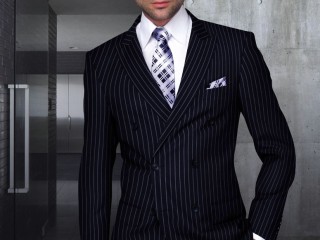 Slim fit suit for men