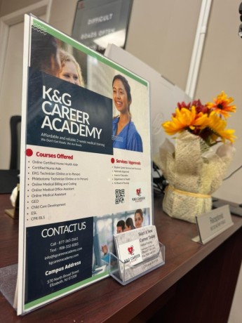 kg-career-academy-start-your-new-year-with-a-fresh-career-big-1